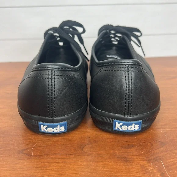 Keds - Leather Champion Originals - Woman’s 9XW - Picture 4 of 7
